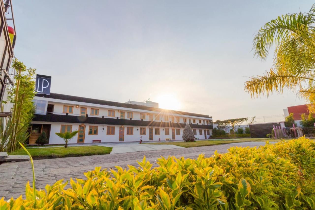 Pascual Inn Suites Cholula Kültér fotó